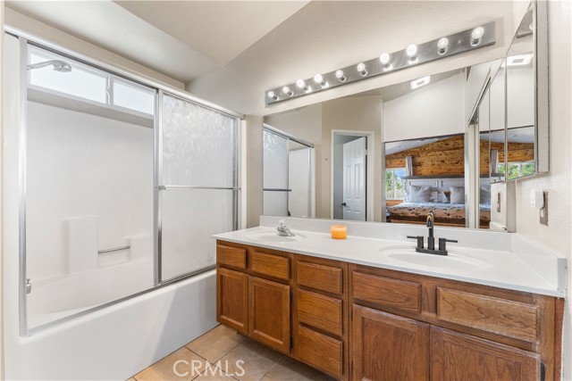 Detail Gallery Image 25 of 34 For 44200 Gillan Ave, Lancaster,  CA 93535 - 4 Beds | 3 Baths