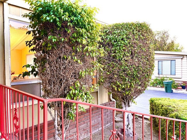 Detail Gallery Image 28 of 40 For 1919 W Coronet Ave #9,  Anaheim,  CA 92801 - 3 Beds | 2 Baths