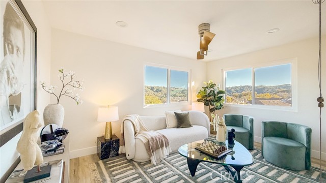 Detail Gallery Image 27 of 69 For 51 La Costa Ct, Laguna Beach,  CA 92651 - 3 Beds | 2/1 Baths