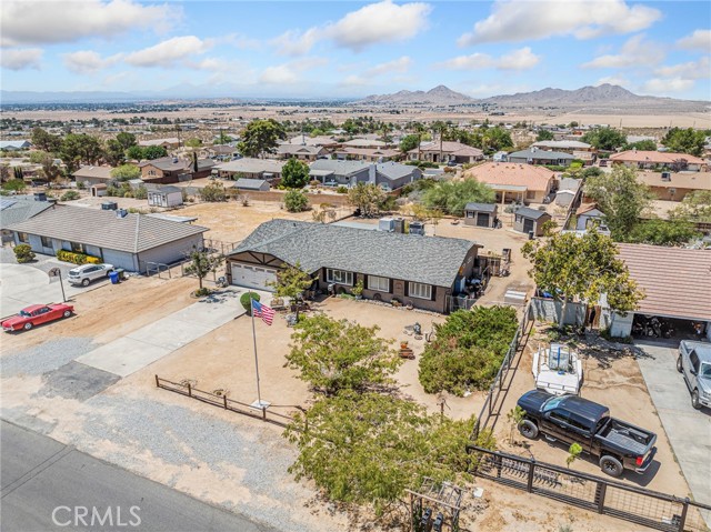 16986 Ouray Road, Apple Valley CA: https://media.crmls.org/medias/be97e877-716c-450b-a1f8-b9ed0038129c.jpg
