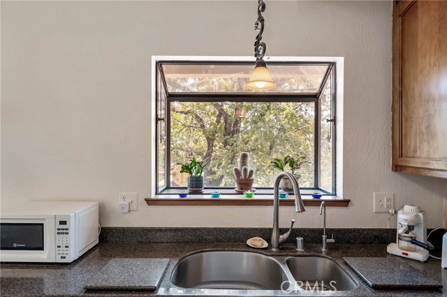 Detail Gallery Image 19 of 49 For 9591 Lassen Dr, Cobb,  CA 95426 - 3 Beds | 2 Baths