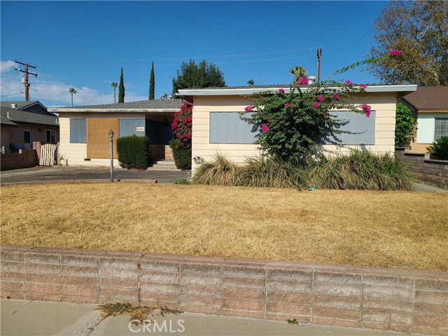 7938 Chantry Avenue, Fontana CA: https://media.crmls.org/medias/be9a4356-a442-41dc-abe8-0816c6d42b98.jpg