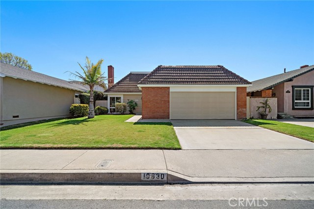 Detail Gallery Image 2 of 42 For 10830 La Terraza Avenue, Fountain Valley,  CA 92708 - 5 Beds | 2 Baths