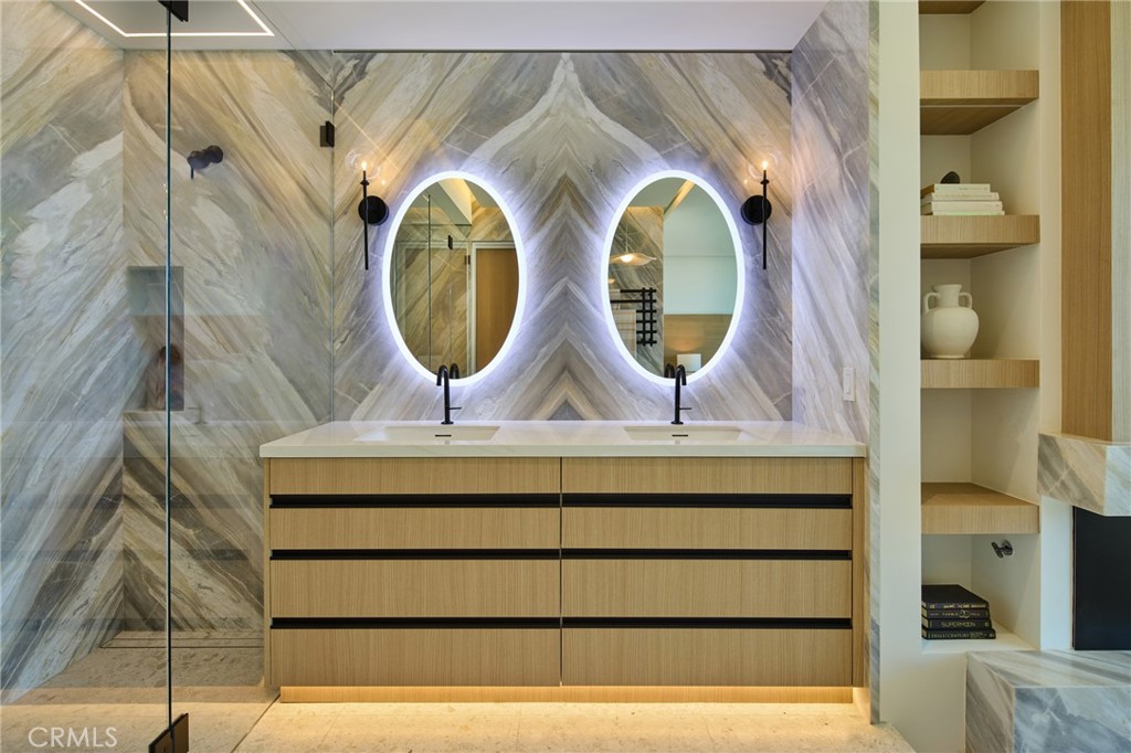 MLS #OC25242053 image #22