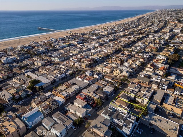 722 Loma Drive, Hermosa Beach, California 90254, ,Residential Income,For Sale,Loma,SB25018024