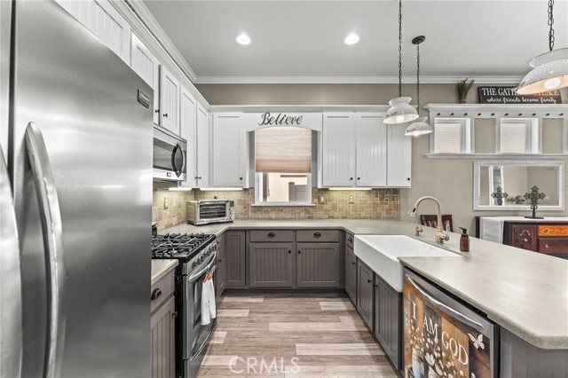 Detail Gallery Image 8 of 42 For 304 Brooklawn Dr, Banning,  CA 92220 - 2 Beds | 2 Baths