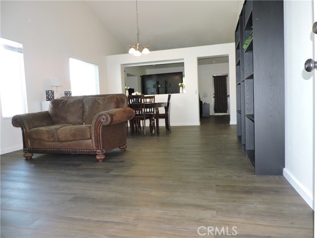 1326 Janes Way, Colton CA: https://media.crmls.org/medias/be9cfe46-cfc9-4e1d-90e8-6d161ca87ea5.jpg