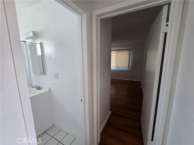 Detail Gallery Image 15 of 16 For 1808 10th St #D,  Santa Monica,  CA 90404 - 2 Beds | 2 Baths