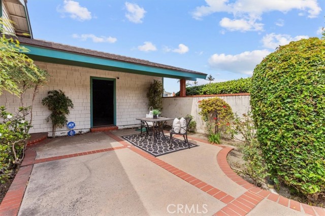 3521 Fern Circle, Seal Beach CA: https://media.crmls.org/medias/be9e4bce-a37f-4108-9bdf-c9fbda73475d.jpg