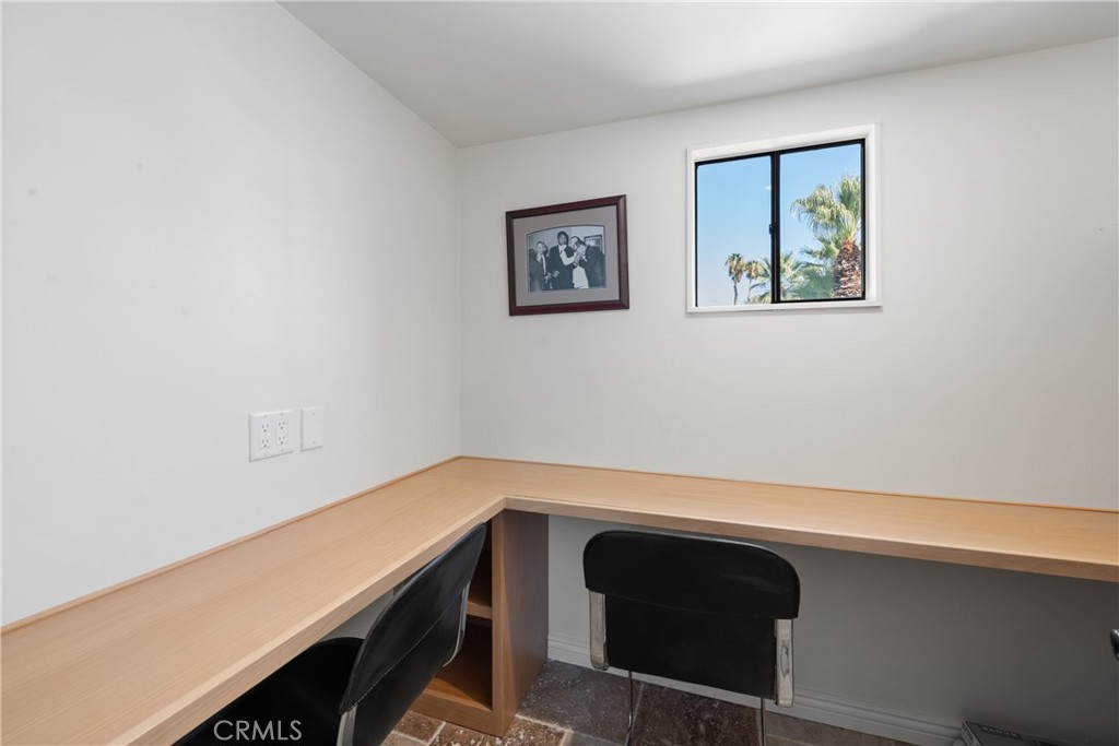 MLS #LG25254374 image #14