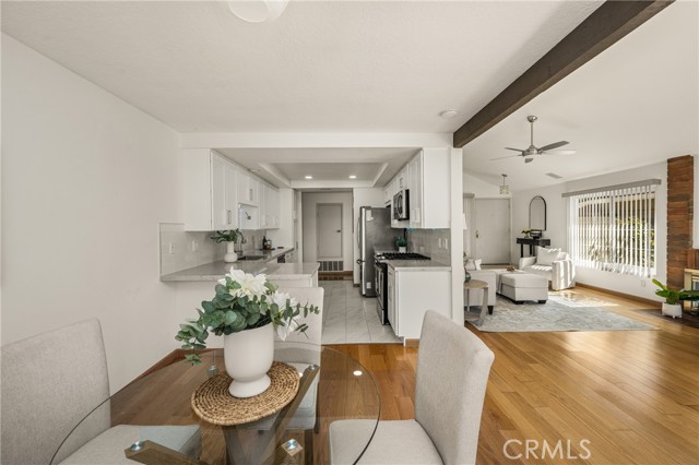 Detail Gallery Image 11 of 45 For 6 Whitecloud, Irvine,  CA 92614 - 3 Beds | 2 Baths