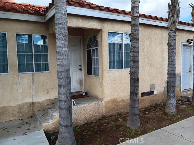 Detail Gallery Image 2 of 5 For 1330 1332 Pico St, San Fernando,  CA 91340 - – Beds | – Baths