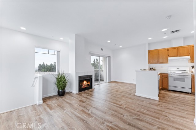 Detail Gallery Image 6 of 22 For 62 Sobrante, Aliso Viejo,  CA 92656 - 2 Beds | 2 Baths