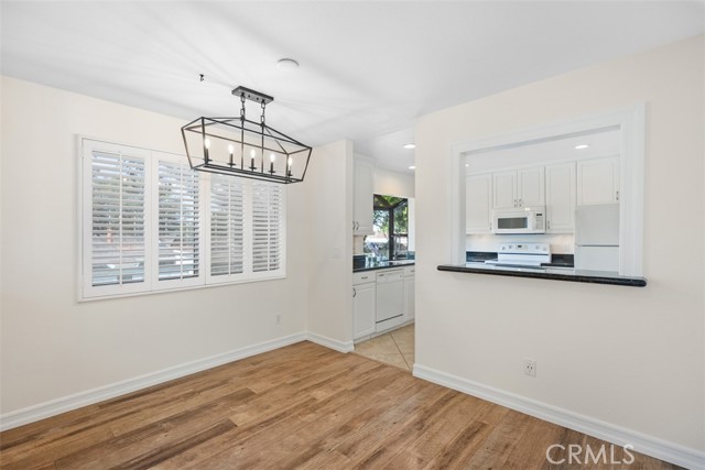 Detail Gallery Image 8 of 27 For 22226 Caminito Arroyo Seco #83,  Laguna Hills,  CA 92653 - 3 Beds | 2 Baths