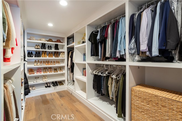 Detail Gallery Image 16 of 31 For 1700 Highland Dr, Newport Beach,  CA 92660 - 5 Beds | 6/1 Baths