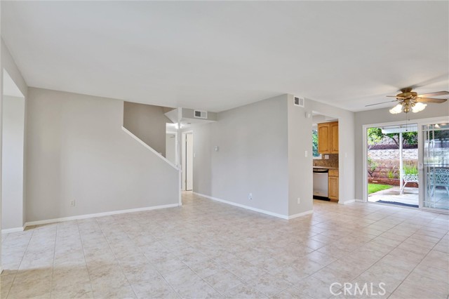 Detail Gallery Image 9 of 41 For 1629 Bardale Ave, San Pedro,  CA 90731 - 4 Beds | 2 Baths