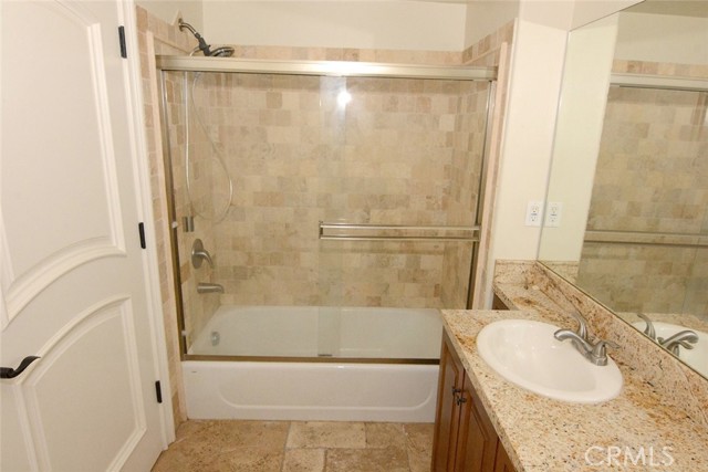 Detail Gallery Image 24 of 32 For 347 Milford St #102,  Glendale,  CA 91203 - 3 Beds | 3 Baths