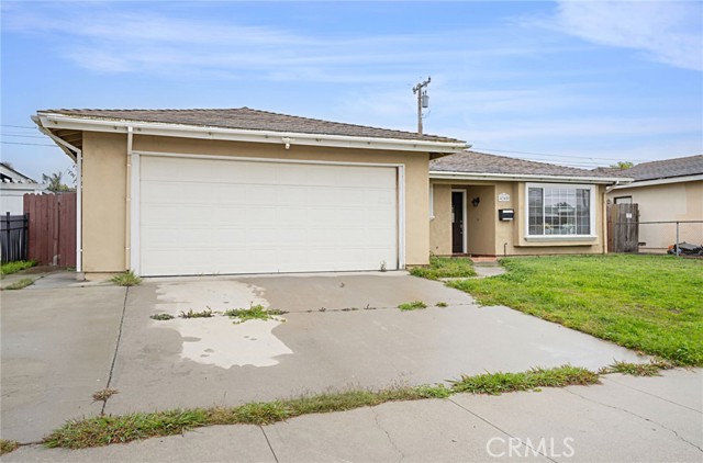 Detail Gallery Image 2 of 26 For 4340 Highland Ave, Oxnard,  CA 93033 - 3 Beds | 2 Baths