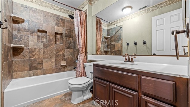 3035 Ohio Avenue, San Bernardino CA: https://media.crmls.org/medias/bea4a3fc-cebe-494d-be64-eb5996103e64.jpg