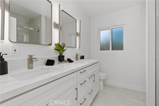 Detail Gallery Image 27 of 39 For 1219 N Raymond Ave, Fullerton,  CA 92831 - 4 Beds | 2/1 Baths