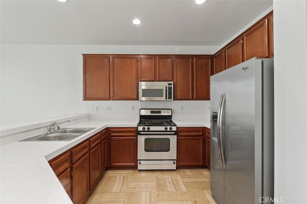 MLS #PW25090356 img 16