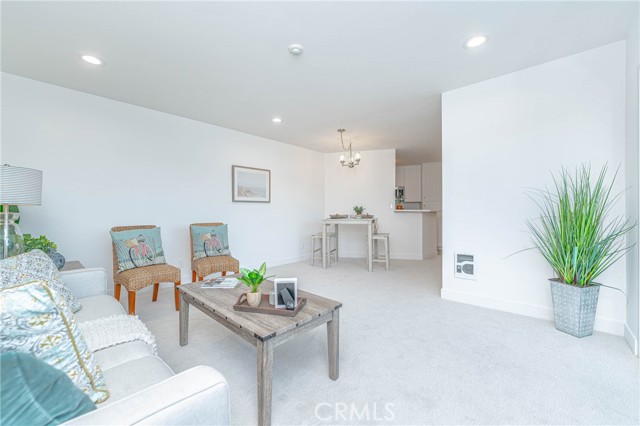 650 The Village, Redondo Beach, California 90277, 1 Bedroom Bedrooms, ,1 BathroomBathrooms,Residential,Sold,The Village,SB23219528