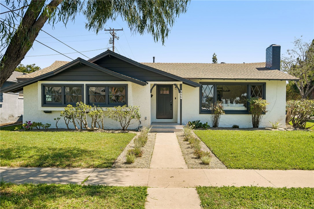 Detail Gallery Image 1 of 1 For 7024 Santa Paula Cir, Buena Park,  CA 90620 - 3 Beds | 2 Baths