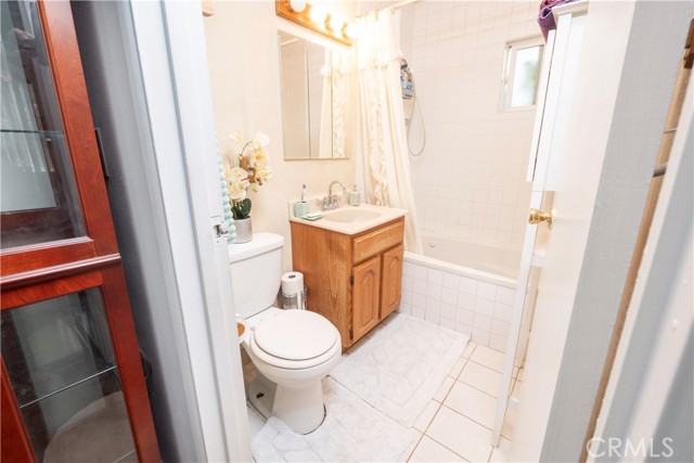 2996 Gladstone Street, Pomona CA: https://media.crmls.org/medias/bea8b09d-768e-47ff-ab01-2741e211e29d.jpg
