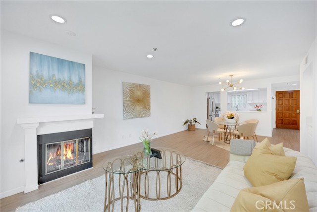 Detail Gallery Image 11 of 21 For 625 E Del Mar Bld #201,  Pasadena,  CA 91101 - 2 Beds | 2 Baths
