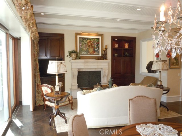 59 Rivo Alto Canal, Long Beach CA: https://media.crmls.org/medias/bea93601-7586-417e-a6bc-afb266309890.jpg