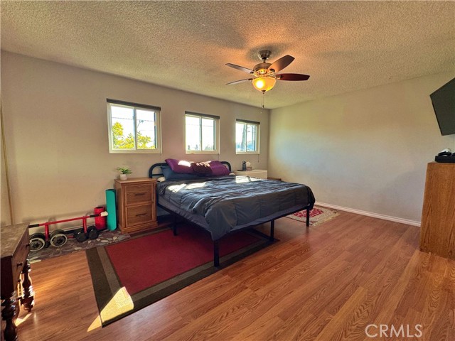 Detail Gallery Image 31 of 54 For 4177 Manhattan Beach Blvd., Lawndale,  CA 90260 - 3 Beds | 3 Baths