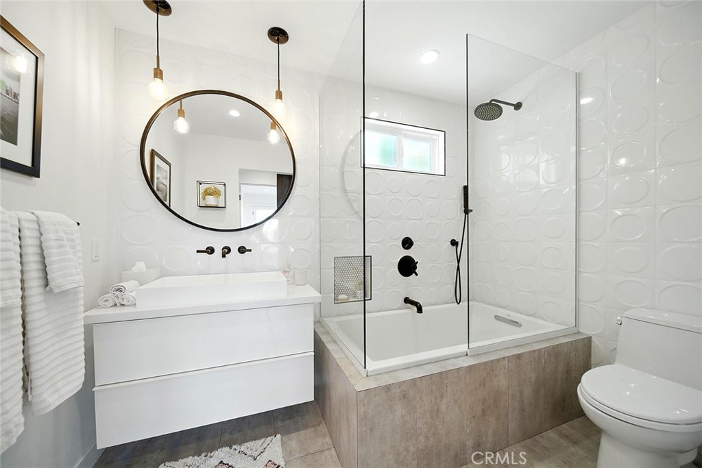 MLS #OC25133197 image #39