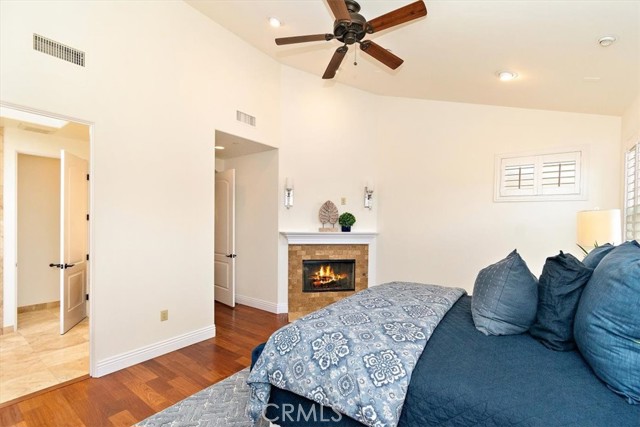 2409 Rockefeller Lane, Redondo Beach, California 90278, 4 Bedrooms Bedrooms, ,3 BathroomsBathrooms,Residential,Sold,Rockefeller,SB23118431