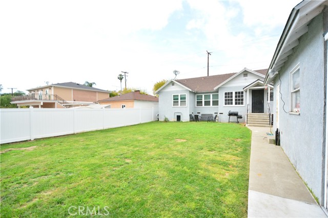 11740 Broadway, Whittier, California 90601, 2 Bedrooms Bedrooms, ,1 BathroomBathrooms,Single Family Residence,For Sale,Broadway,PW24084369
