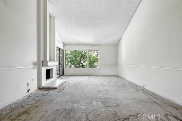 Detail Gallery Image 8 of 33 For 2506 E Willow Street #302,  Signal Hill,  CA 90755 - 2 Beds | 2 Baths