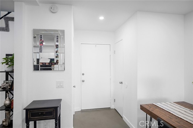 Detail Gallery Image 12 of 32 For 3827 W Avenue 41, Los Angeles,  CA 90065 - 3 Beds | 2/1 Baths