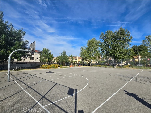 Detail Gallery Image 20 of 25 For 9525 Sylmar Ave #2,  Panorama City,  CA 91402 - 2 Beds | 2 Baths