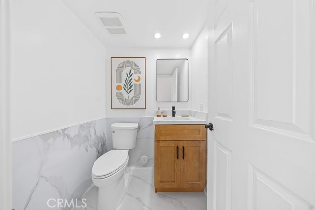 22982 Cecelia, Mission Viejo CA: https://media.crmls.org/medias/beabf26c-6fdf-491b-8271-7c765c2f773d.jpg