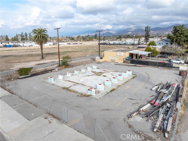 Detail Gallery Image 9 of 27 For 26468 Baseline St, Highland,  CA 92346 - – Beds | – Baths