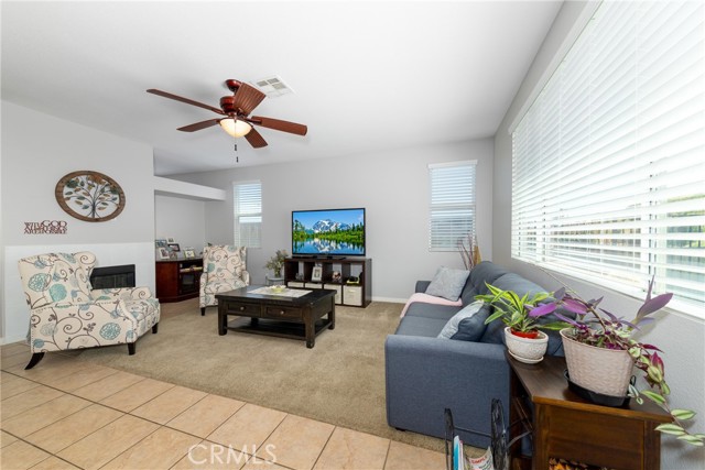 Detail Gallery Image 10 of 39 For 29248 Sandpiper Dr, Lake Elsinore,  CA 92530 - 4 Beds | 2 Baths