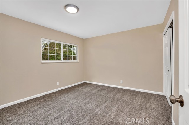 1540 Lilac Avenue, Merced CA: https://media.crmls.org/medias/beadcc02-cf95-43a1-93e9-67ea1fbd15f9.jpg