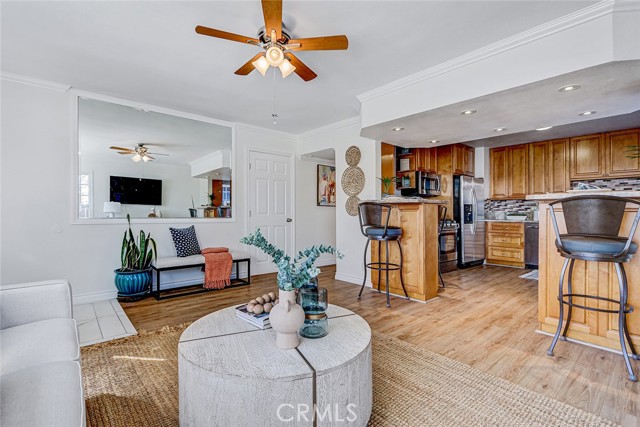 Detail Gallery Image 6 of 21 For 1929 Condon, Redondo Beach,  CA 90278 - 2 Beds | 1 Baths