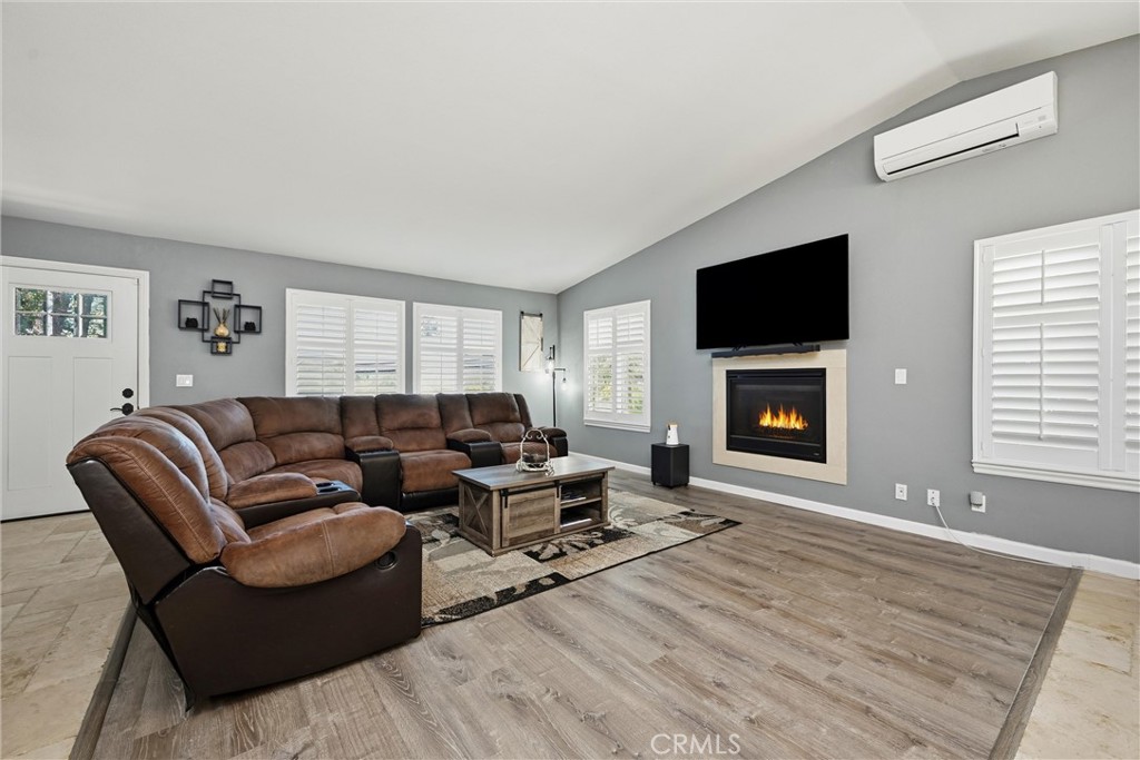 MLS #LC25249009 image #6