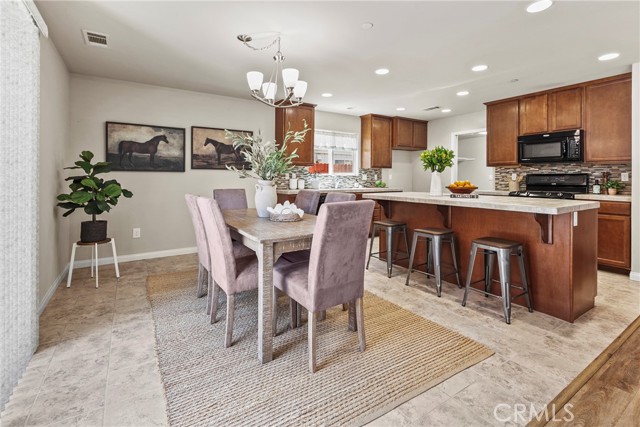 Detail Gallery Image 15 of 36 For 263 Spruce St #B,  Arroyo Grande,  CA 93420 - 3 Beds | 2/1 Baths