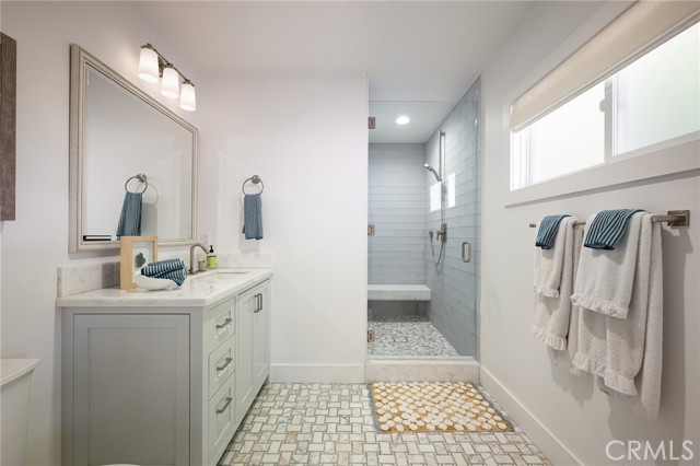 Detail Gallery Image 21 of 32 For 519 Signal Rd, Newport Beach,  CA 92663 - 6 Beds | 4/1 Baths