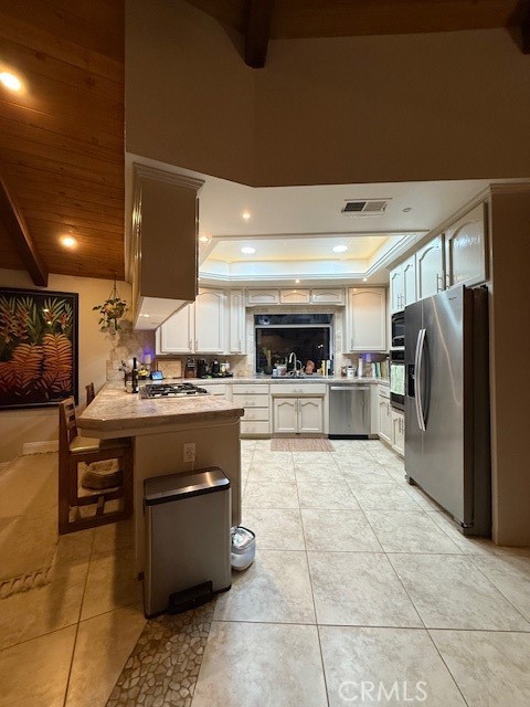 Detail Gallery Image 7 of 19 For 2431 Royal Ct, Paso Robles,  CA 93446 - 4 Beds | 3 Baths