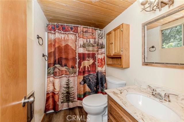 Detail Gallery Image 23 of 46 For 828 Fern Dr, Crestline,  CA 92325 - 2 Beds | 1/1 Baths