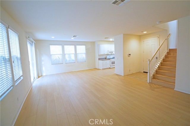8542 Cava Dr, Rancho Cucamonga CA: https://media.crmls.org/medias/beb050e9-d956-4e9a-bb80-0b3683555d89.jpg
