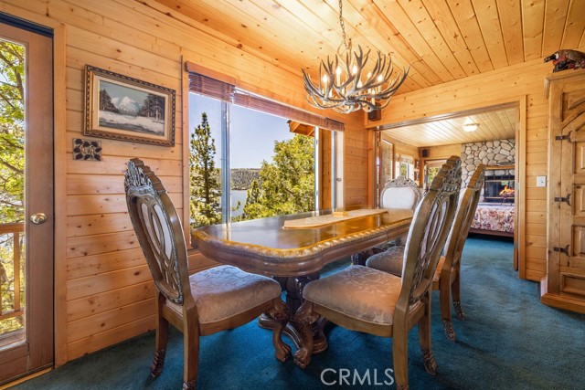 Detail Gallery Image 24 of 50 For 304 Big Bear Trail, Fawnskin,  CA 92333 - 3 Beds | 3 Baths