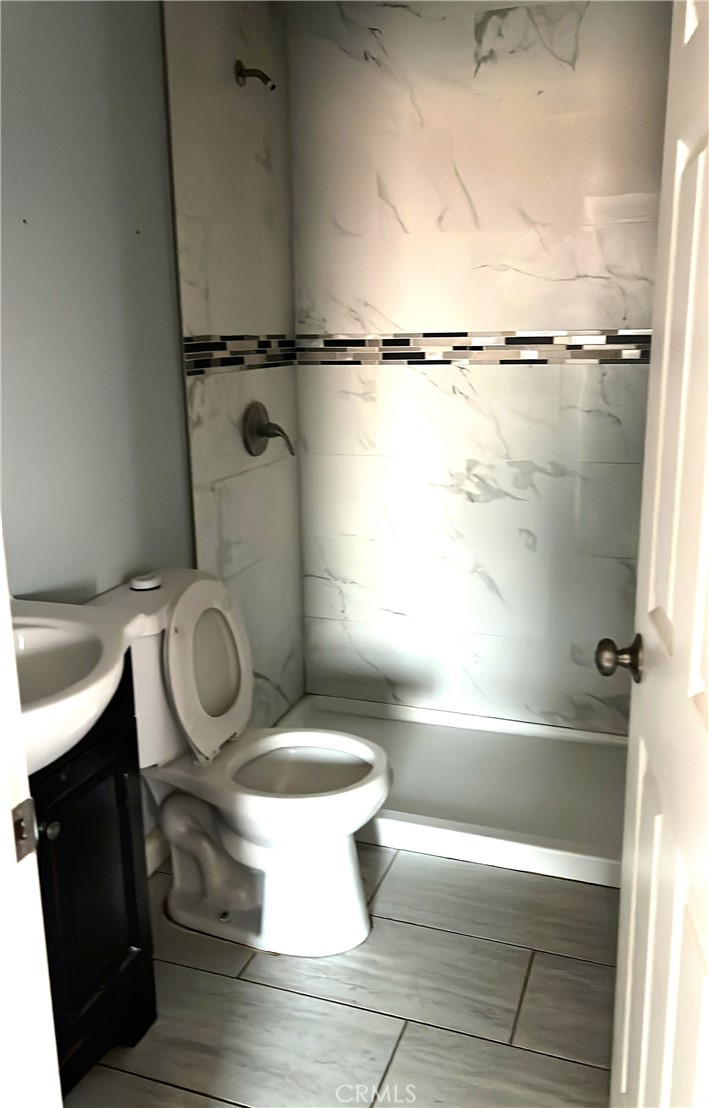 https://media.crmls.org/medias/beb16fe7-2cb3-40c9-9ba2-6ed34a196099.jpg?preset=X-Large